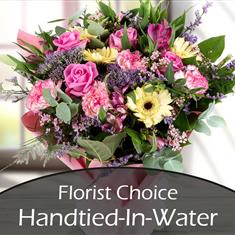 Florist Choice Hand-Tied in Water Peak Time
